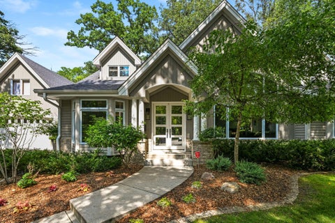Photo of 4541 Meadow Road, Edina, MN 55424 (MLS # 7163974)