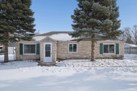 8237 1st Avenue S Bloomington MN 55420