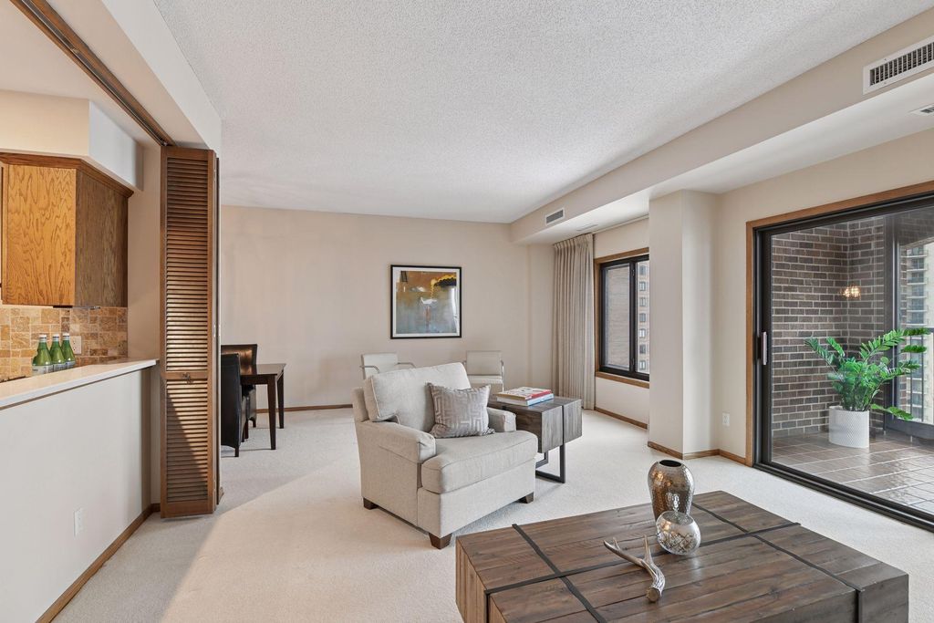 Photo of 1235 Yale Place #908, Minneapolis, MN 55403 (MLS # 7010709)