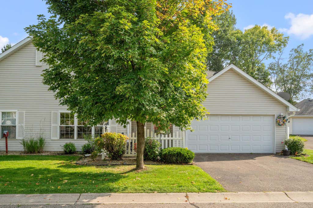 Photo of 6866 Blackhawk Trail #12, Inver Grove Heights, MN 55077 (MLS # 7112890)