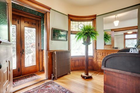 2301 Aldrich Avenue S Minneapolis MN 55405
