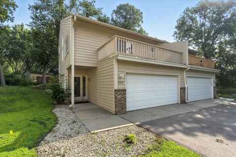 5392 W Old Shakopee Circle Bloomington MN 55437
