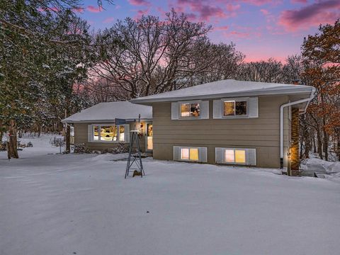 11620 Leeward Avenue S Hastings MN 55033