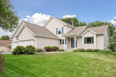 10362 Fox Run Road Woodbury MN 55129