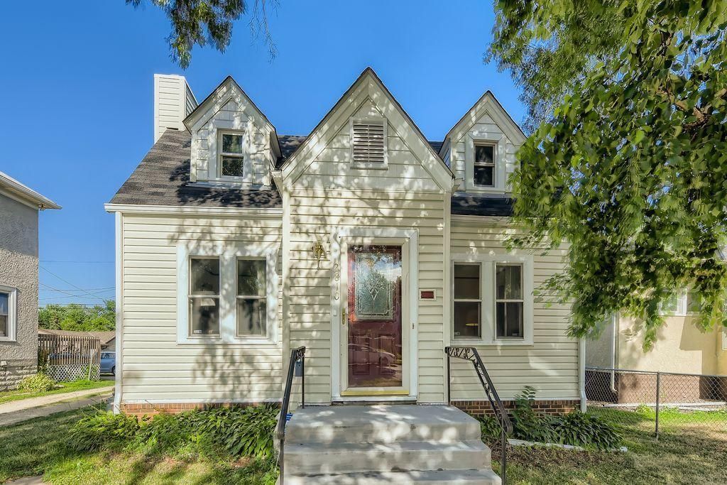 Photo of 2810 Morgan Avenue N, Minneapolis, MN 55411 (MLS # 7044859)