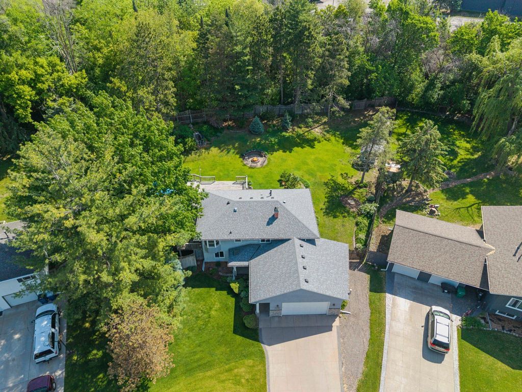 Photo of 13600 69th Avenue N, Maple Grove, MN 55311 (MLS # 6732944)