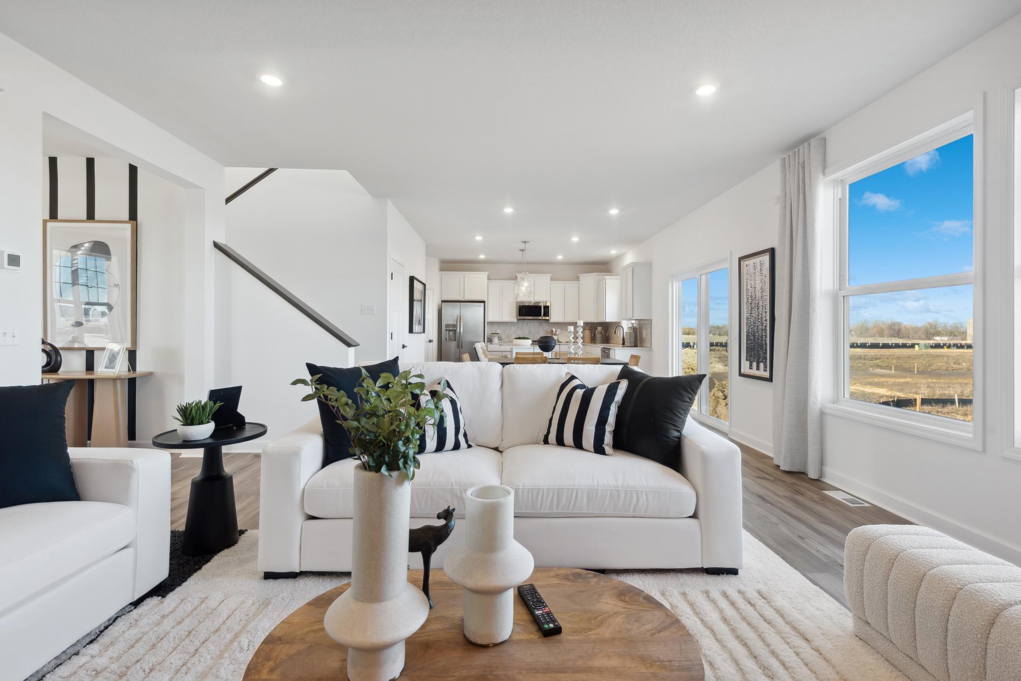 9571 Lydia Lane