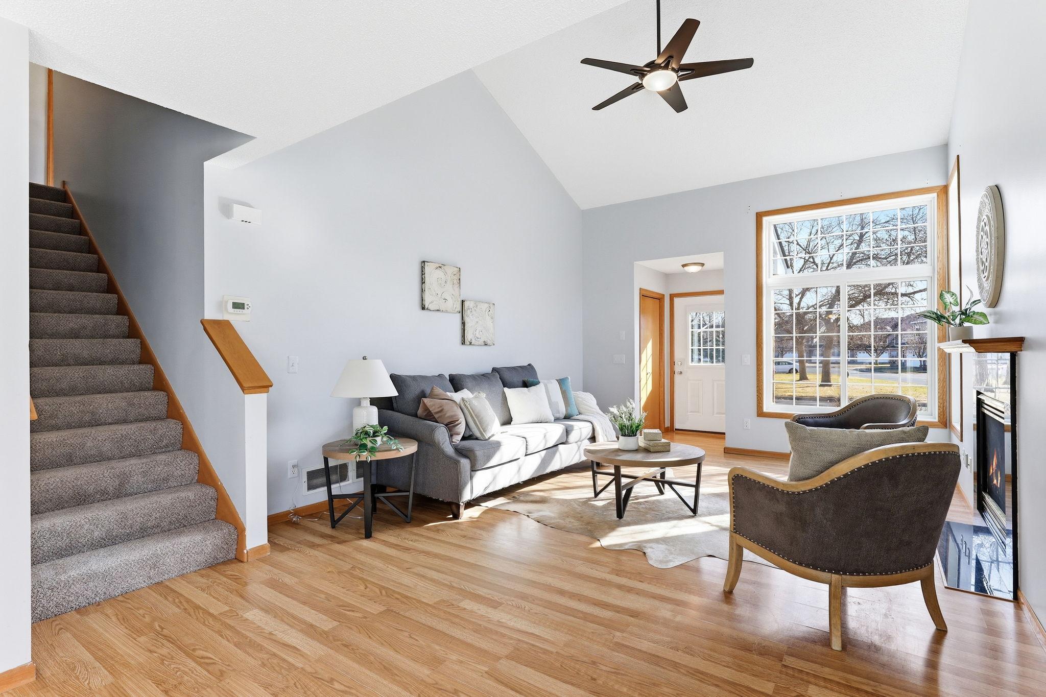 8813 Hastings Circle NE