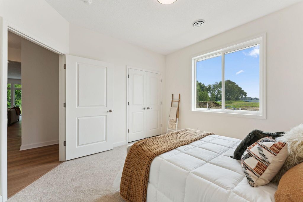 Photo of 17729 Everest Avenue, Lakeville, MN 55044 (MLS # 7004895)