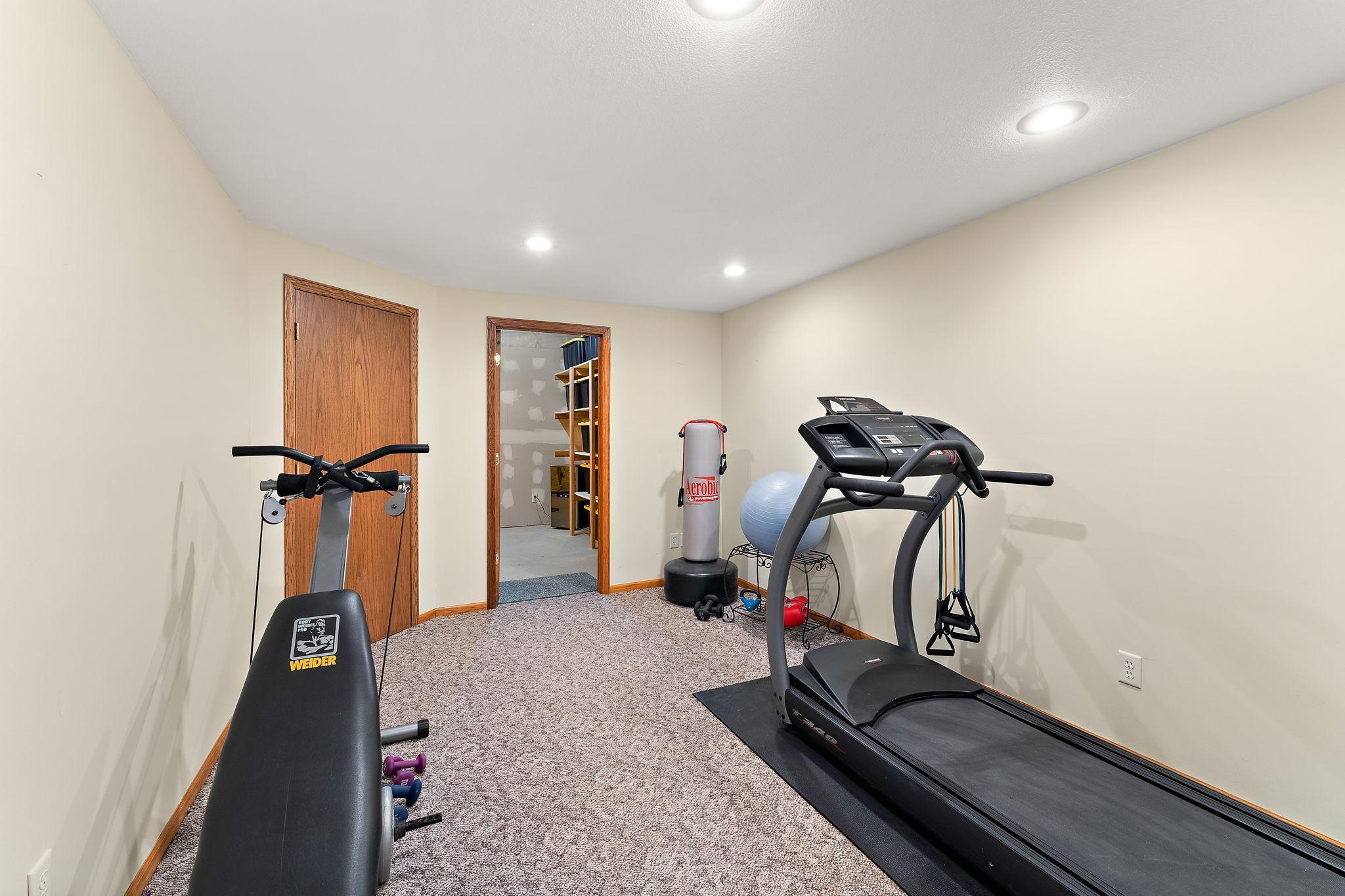 909 New Century Boulevard S