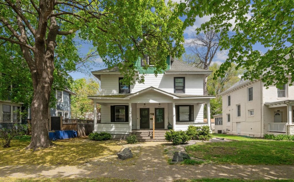 Photo of 1607 Van Buren Avenue, Saint Paul, MN 55104 (MLS # 7037657)