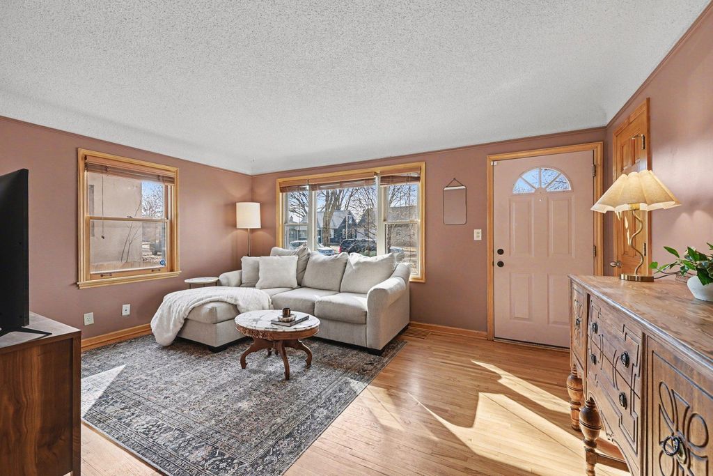 Photo of 5425 31st Avenue S, Minneapolis, MN 55417 (MLS # 7028497)