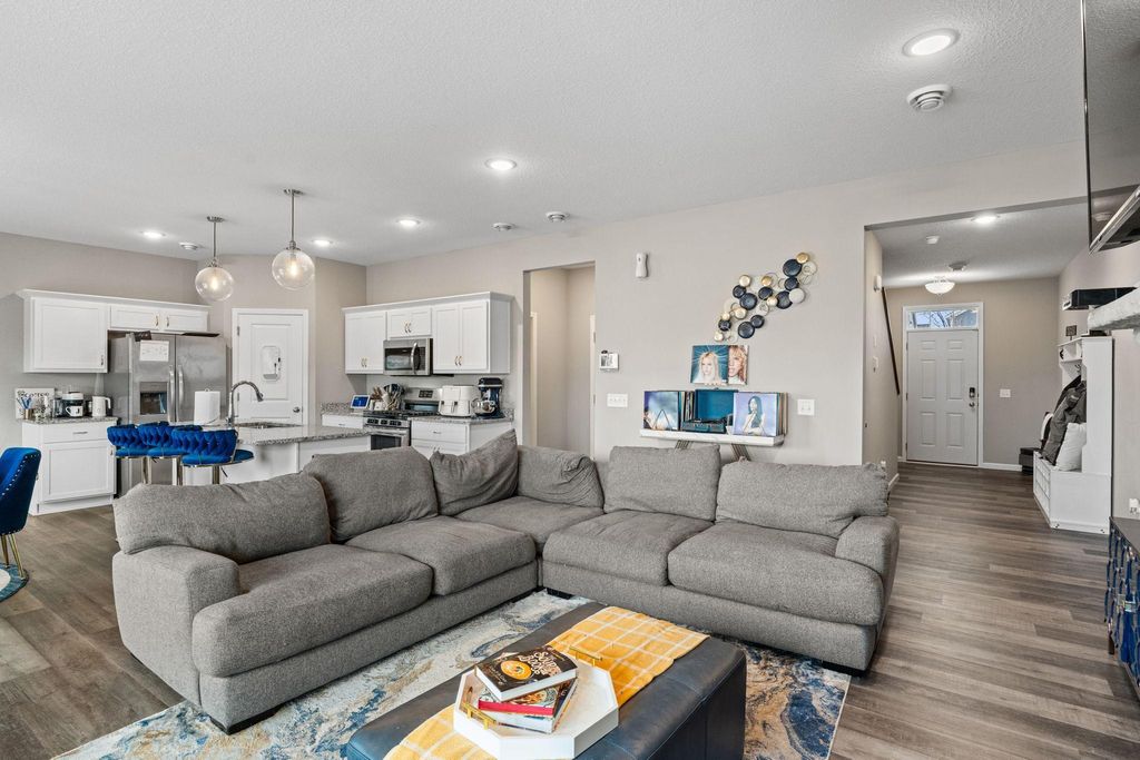 Photo of 6884 101st Street S, Cottage Grove, MN 55016 (MLS # 7050042)