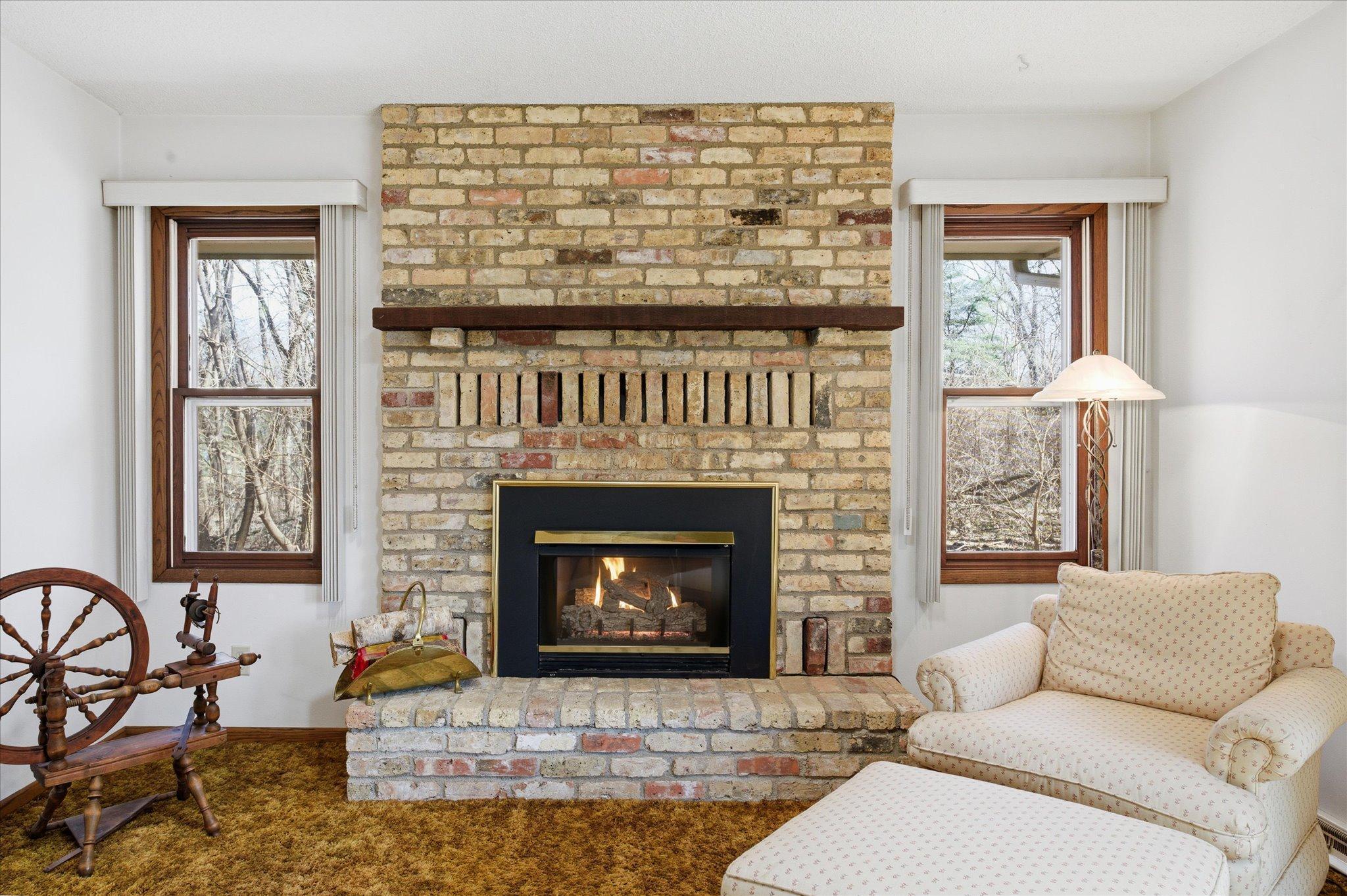 1656 Upper 55th Street E