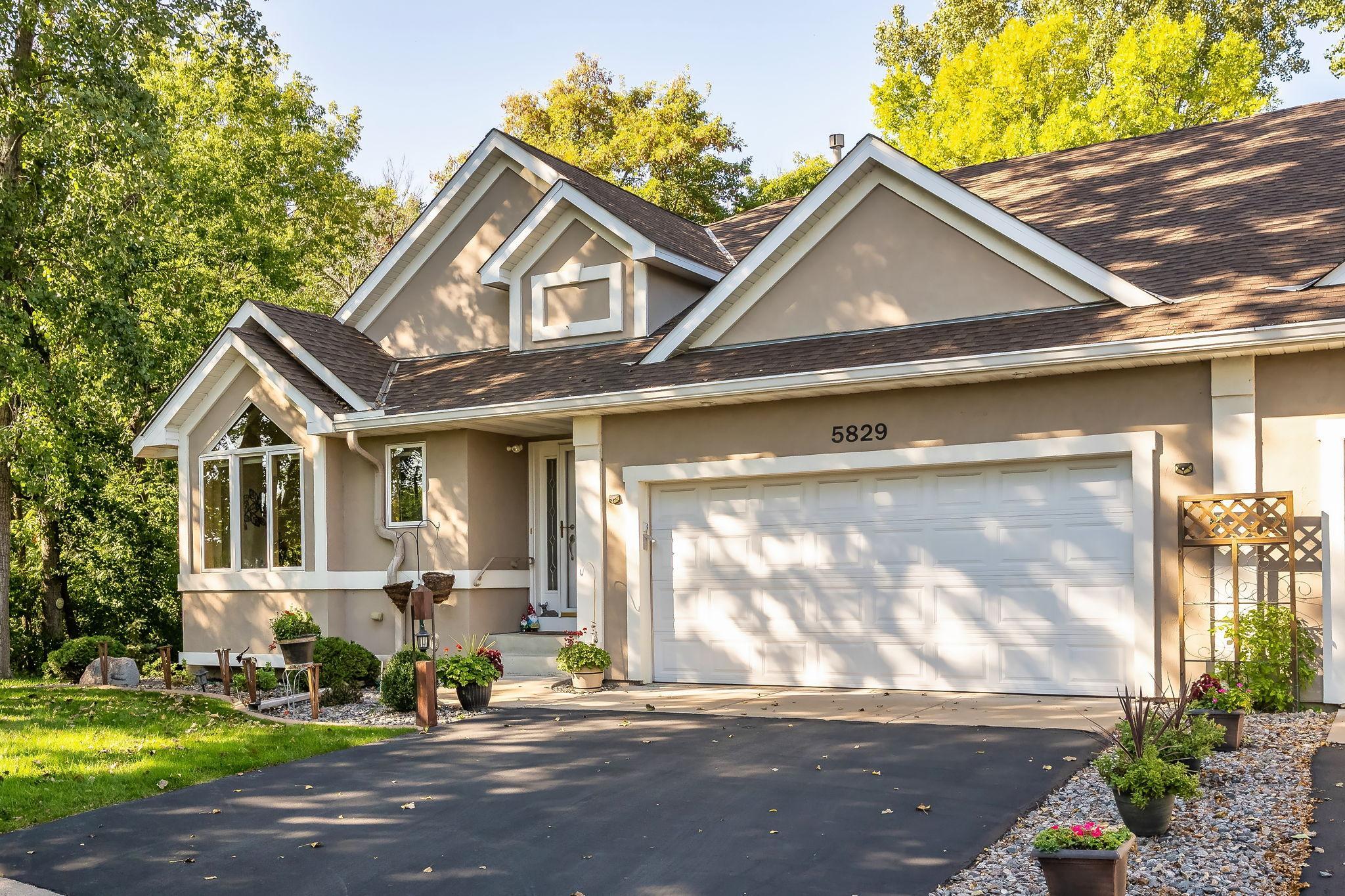 5829 Forestview Lane N