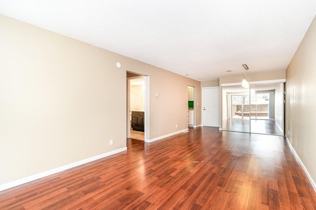 Photo of 6423 Colony Way #1J, Edina, MN 55435 (MLS # 7020095)