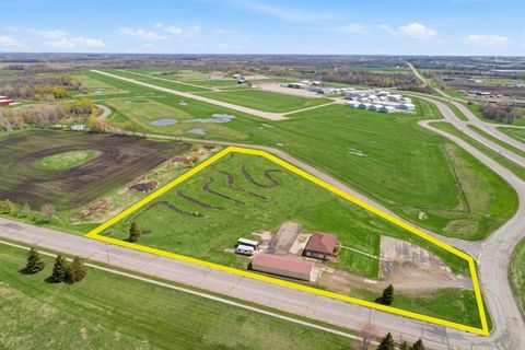 Photo of 2900 Airport Drive W, Faribault, MN 55021 (MLS # 7028927)