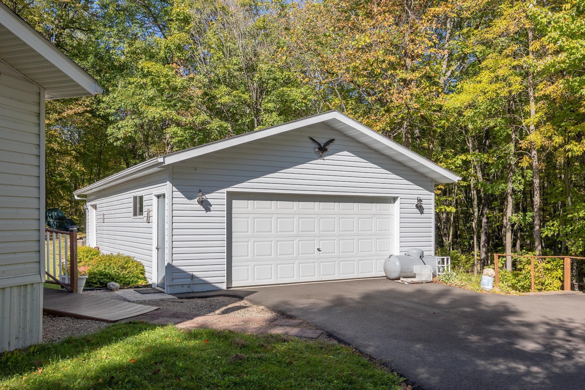 3323 State 84 NE