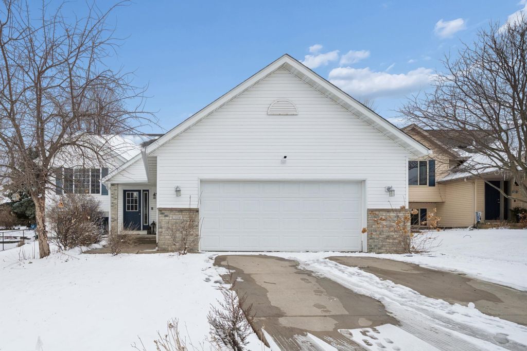 Photo of 5336 Duvall Street NW, Rochester, MN 55901 (MLS # 7019060)