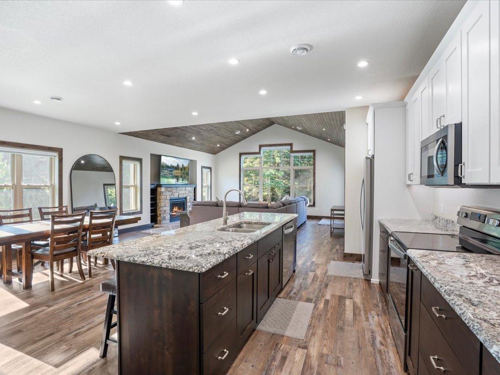 12351 Blueberry Loop