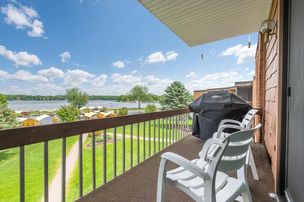Photo of 5430 Three Points Boulevard #131, Mound, MN 55364 (MLS # 6680867)