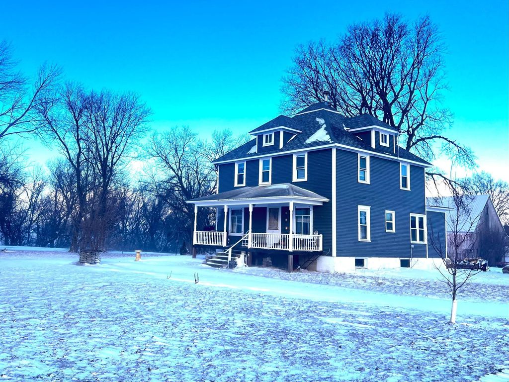 Photo of 1668 150th Avenue, Welcome, MN 56181 (MLS # 7010713)