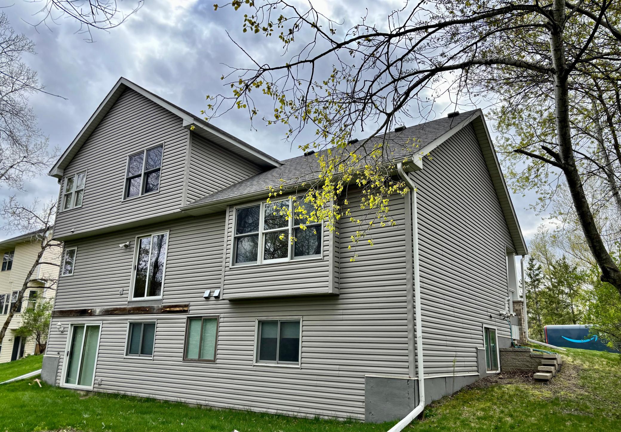 2592 Blue Bill Circle