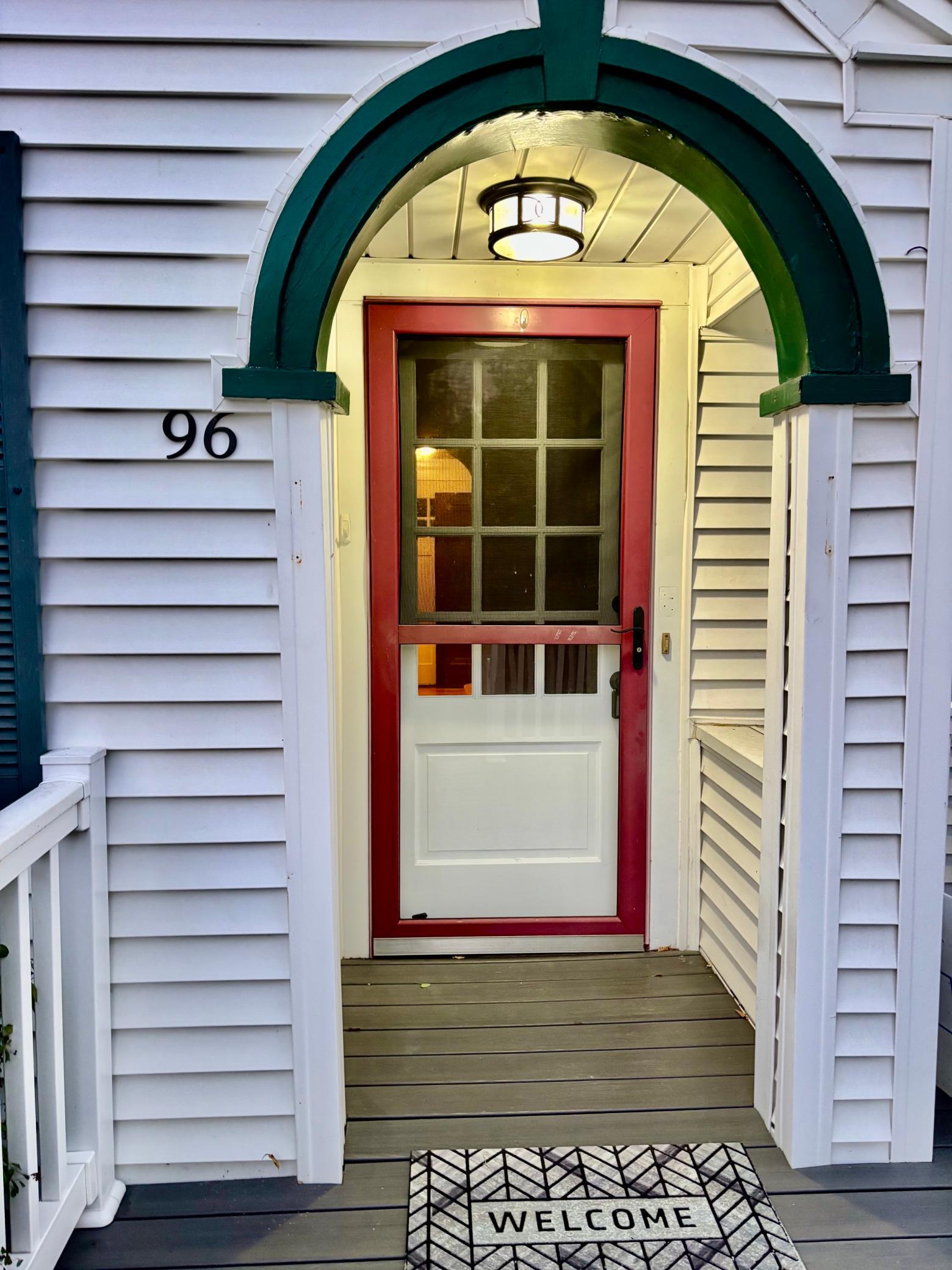 96 Mounds Boulevard