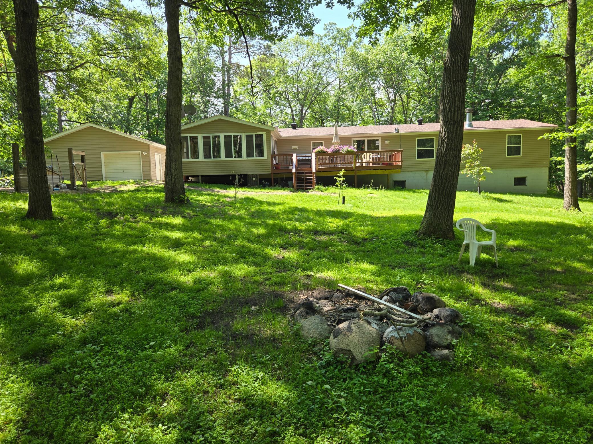 4570 Pine Point Drive NW