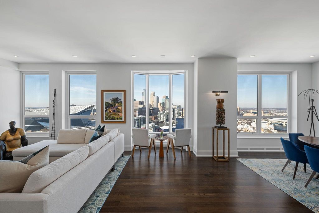 Photo of 1111 W River Parkway #24A, Minneapolis, MN 55415 (MLS # 7044257)