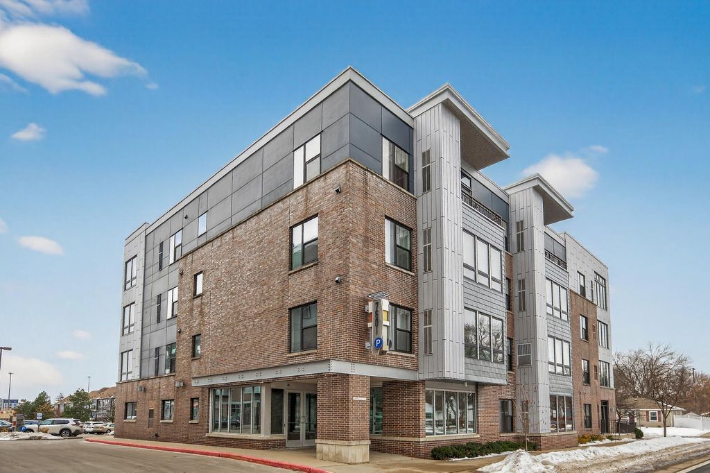 Photo of 7601 Aldrich Avenue S #419, Richfield, MN 55423 (MLS # 7006215)