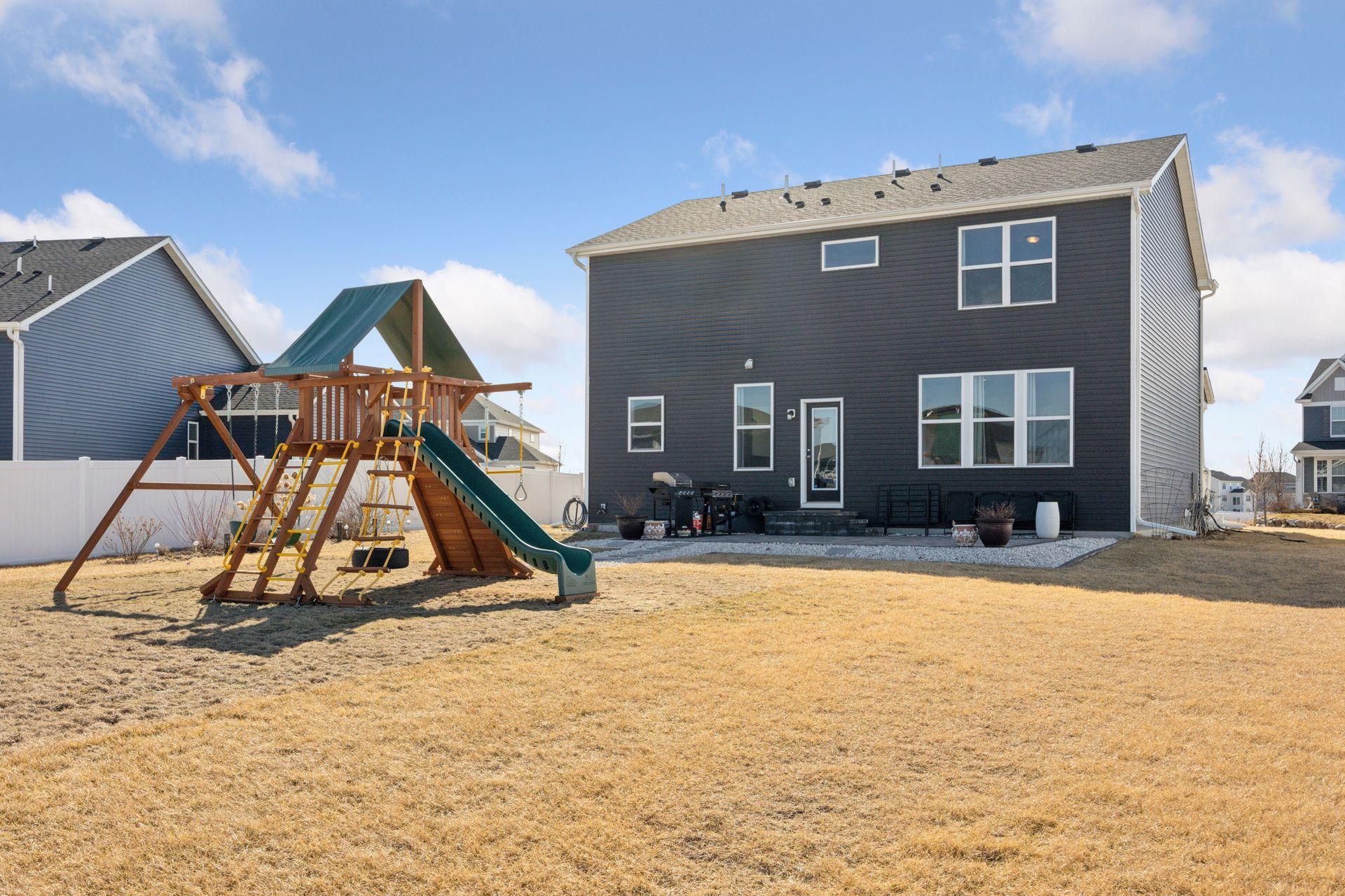 3777 112th Circle NE