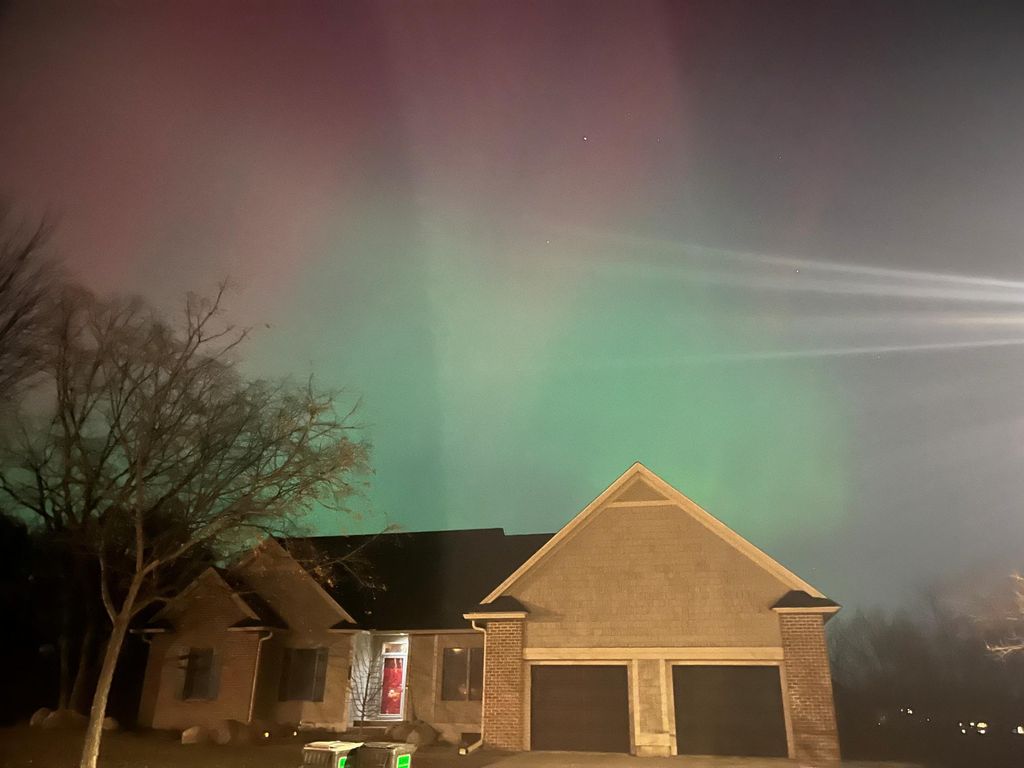 Photo of 2011 Baihly Heights Drive SW, Rochester, MN 55902 (MLS # 7013079)