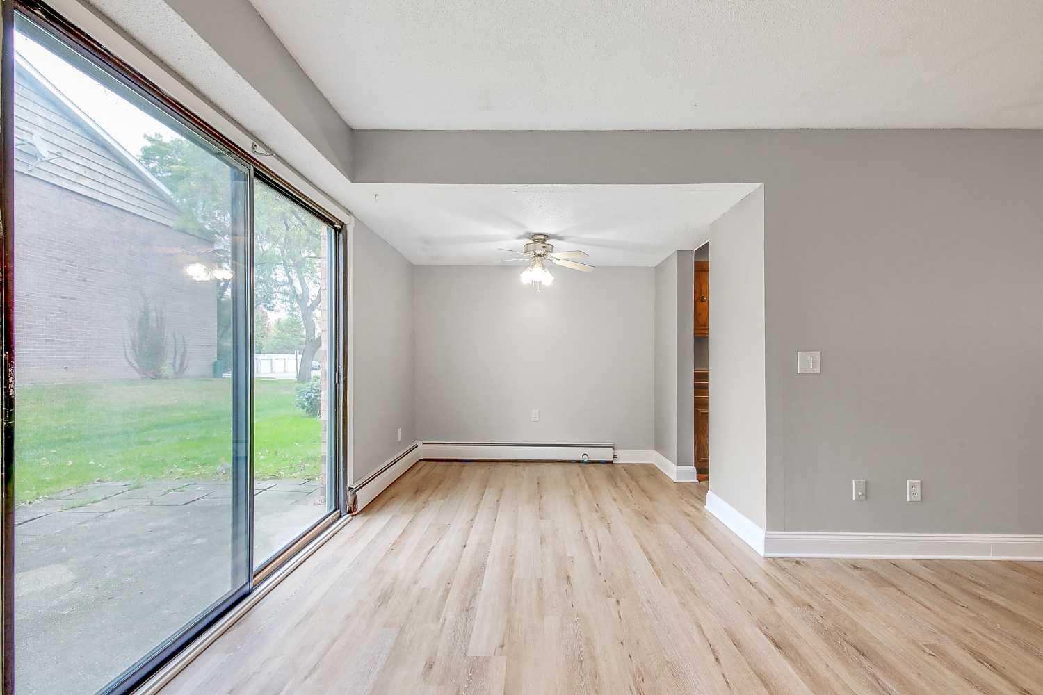 831 Old Settlers Trail 3