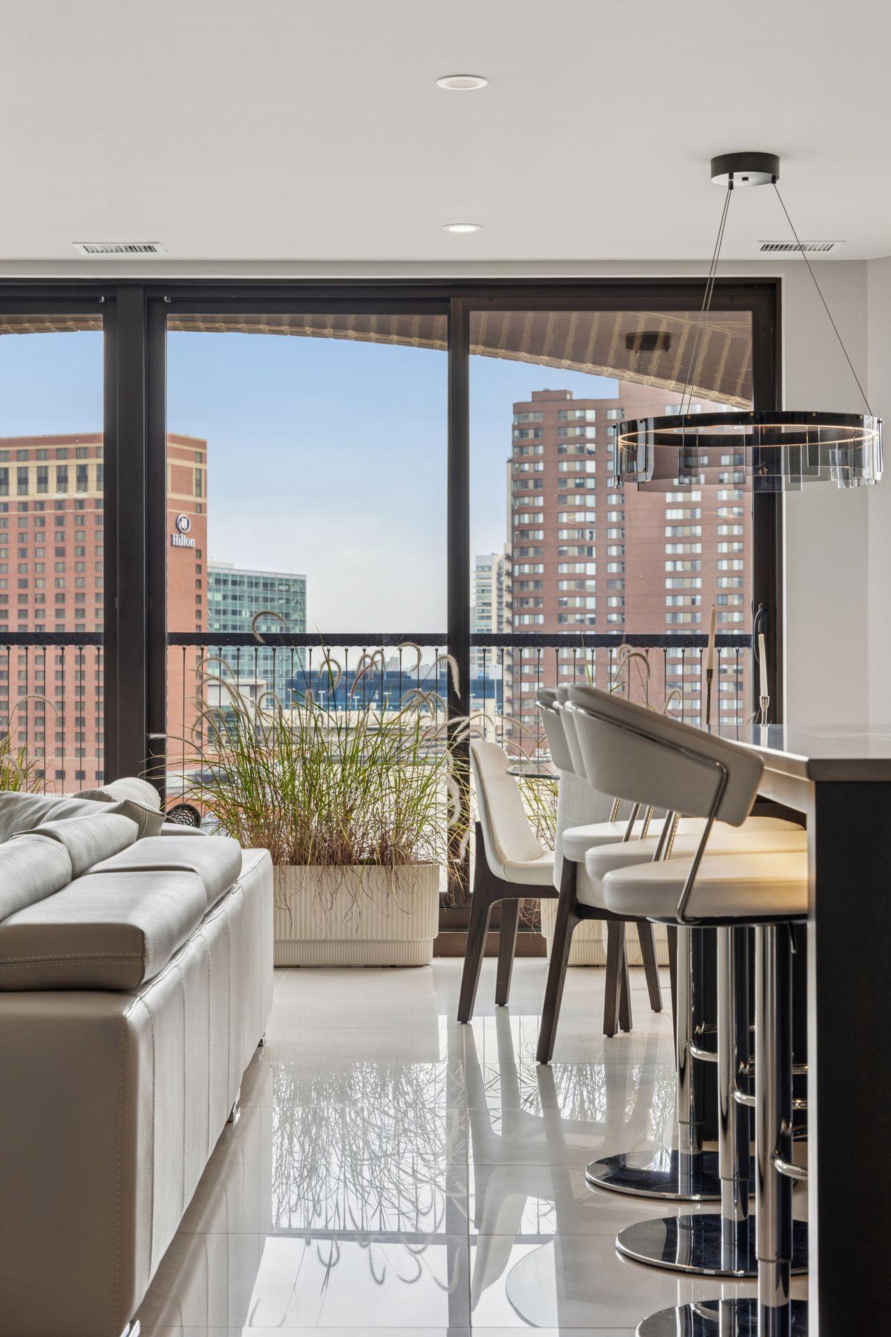 1201 Yale Place 1110