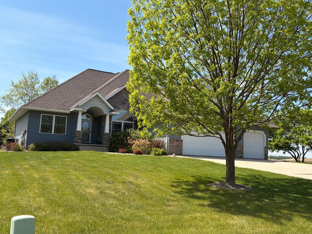 Photo of 1808 4th Street NE, Willmar, MN 56201 (MLS # 7078248)
