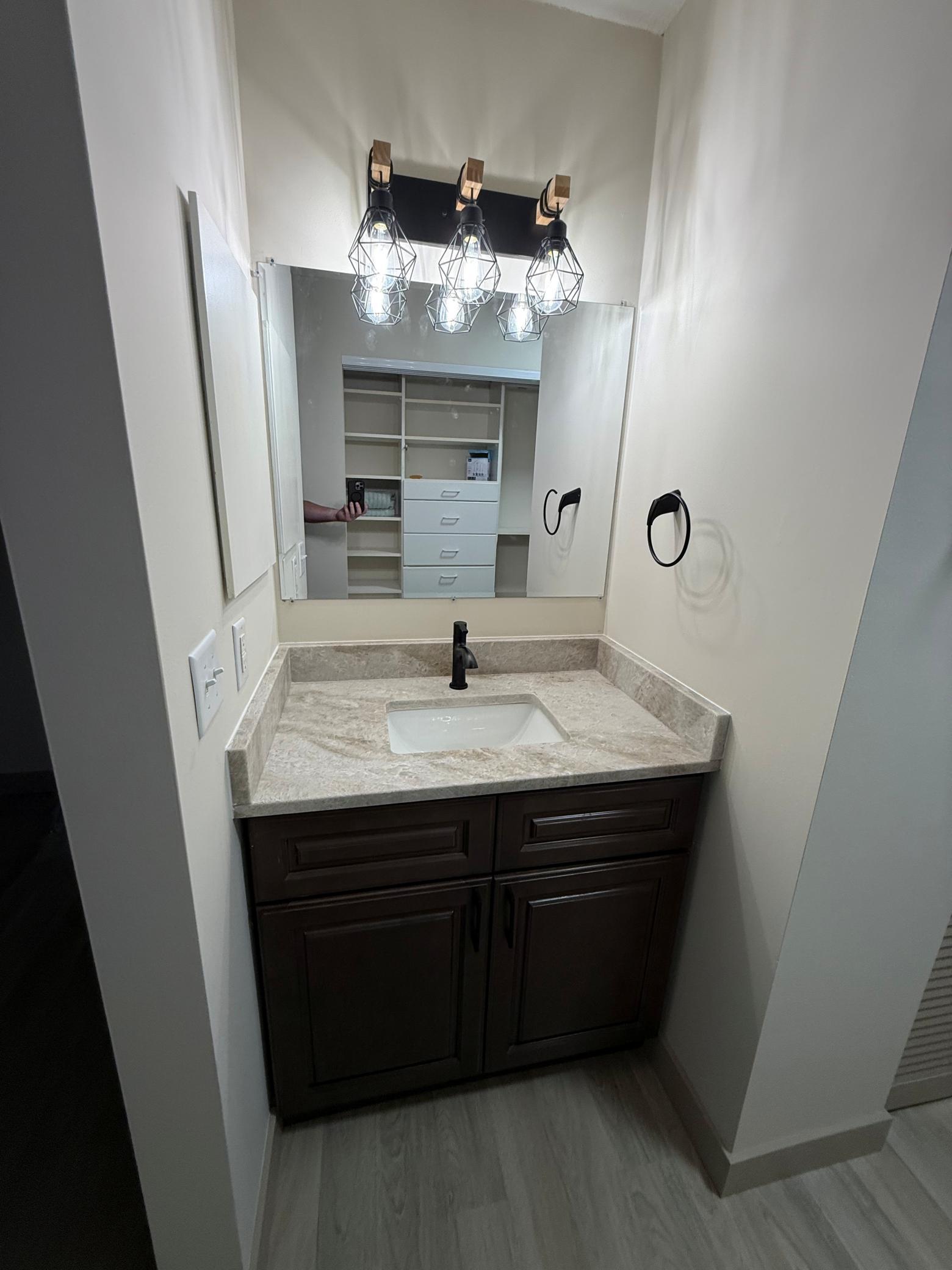 1225 Lasalle Avenue 1502