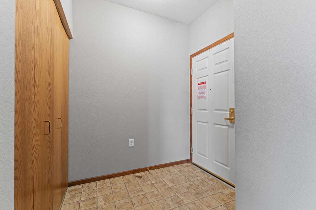 Photo of 1880 3rd Avenue NW #115, Rochester, MN 55901 (MLS # 7159198)
