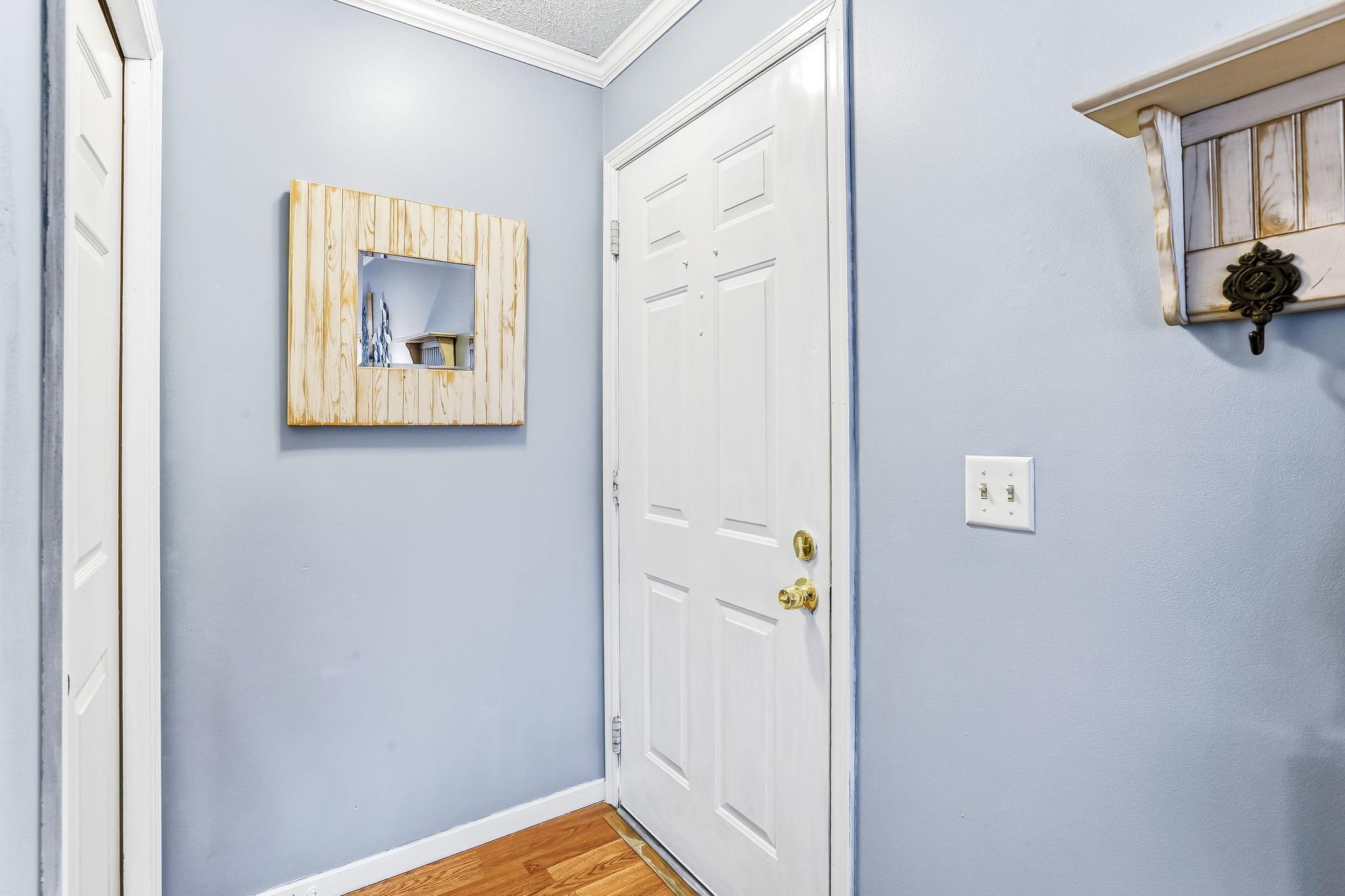 1807 1/2 County Road E East 34