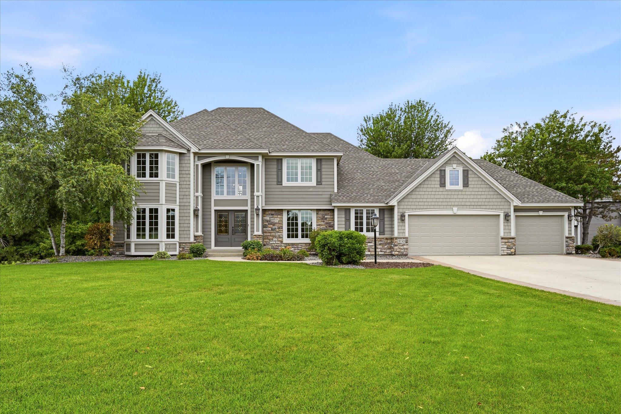 9743 Wellington Lane