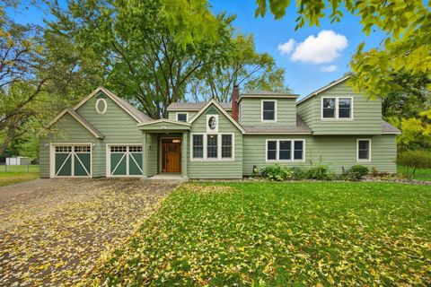 2201 Saint Stephens Street Roseville MN 55113