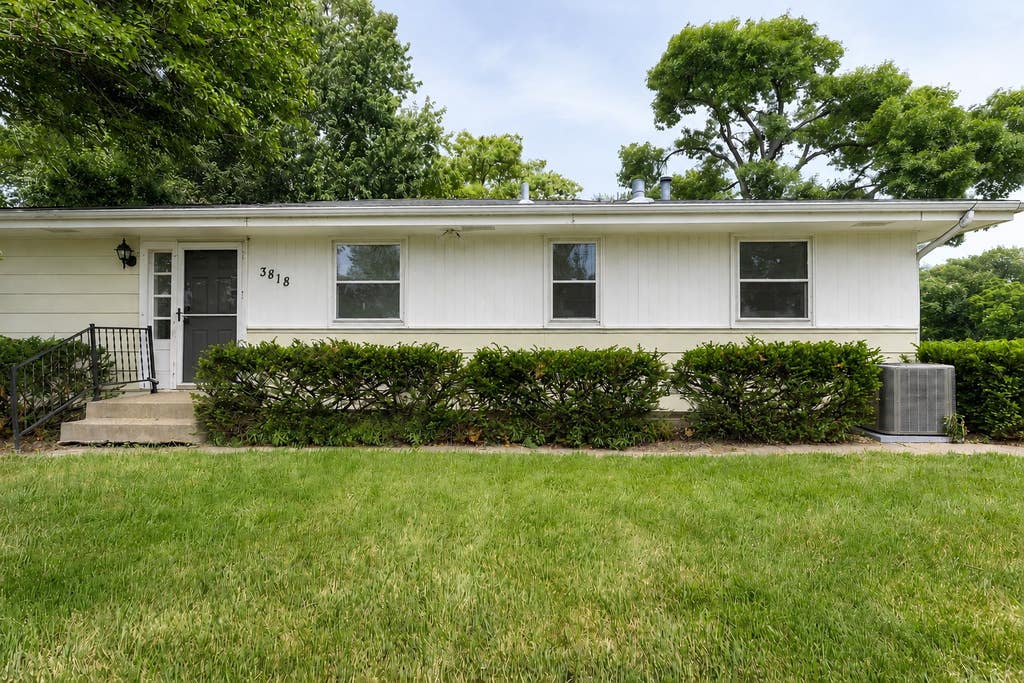 Photo of 3818 W 103rd Street, Bloomington, MN 55431 (MLS # 7111203)