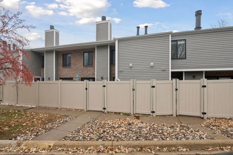 4453 Cedar Lake Road S Saint Louis Park MN 55416