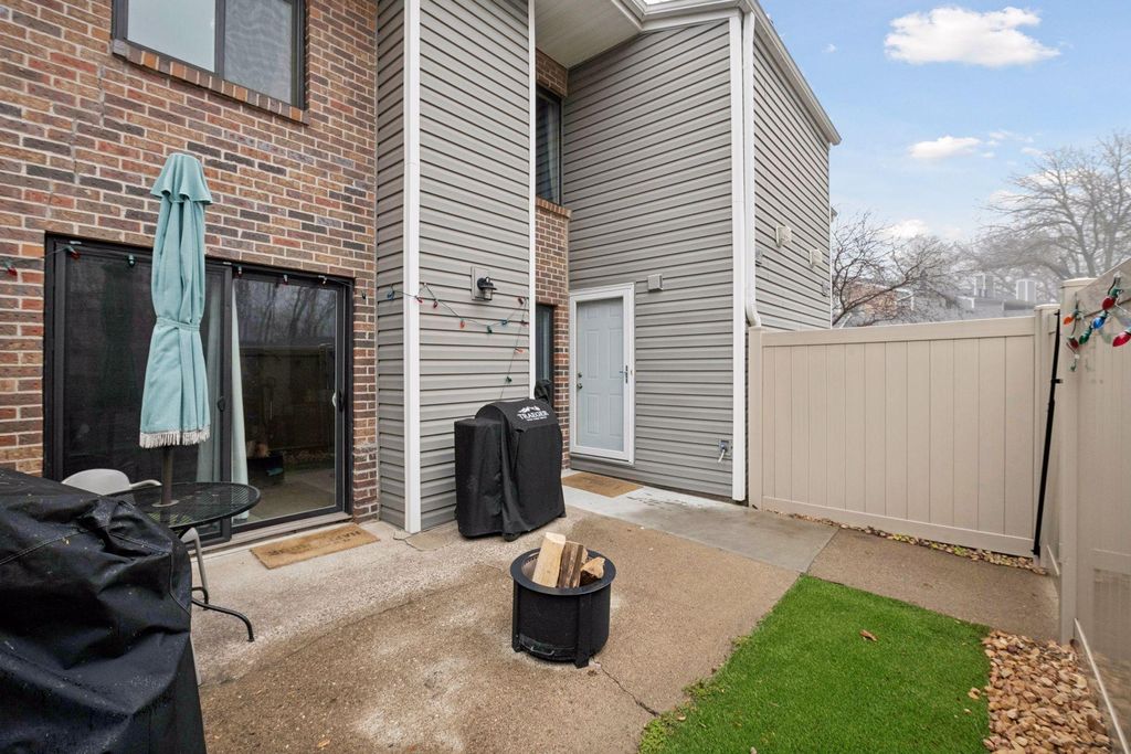 Photo of 4453 Cedar Lake Road S, Saint Louis Park, MN 55416 (MLS # 7000704)