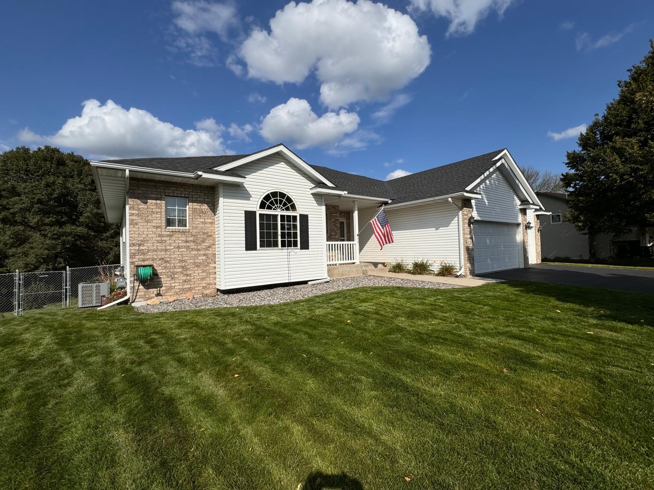 6158 Forest Boulevard Trail