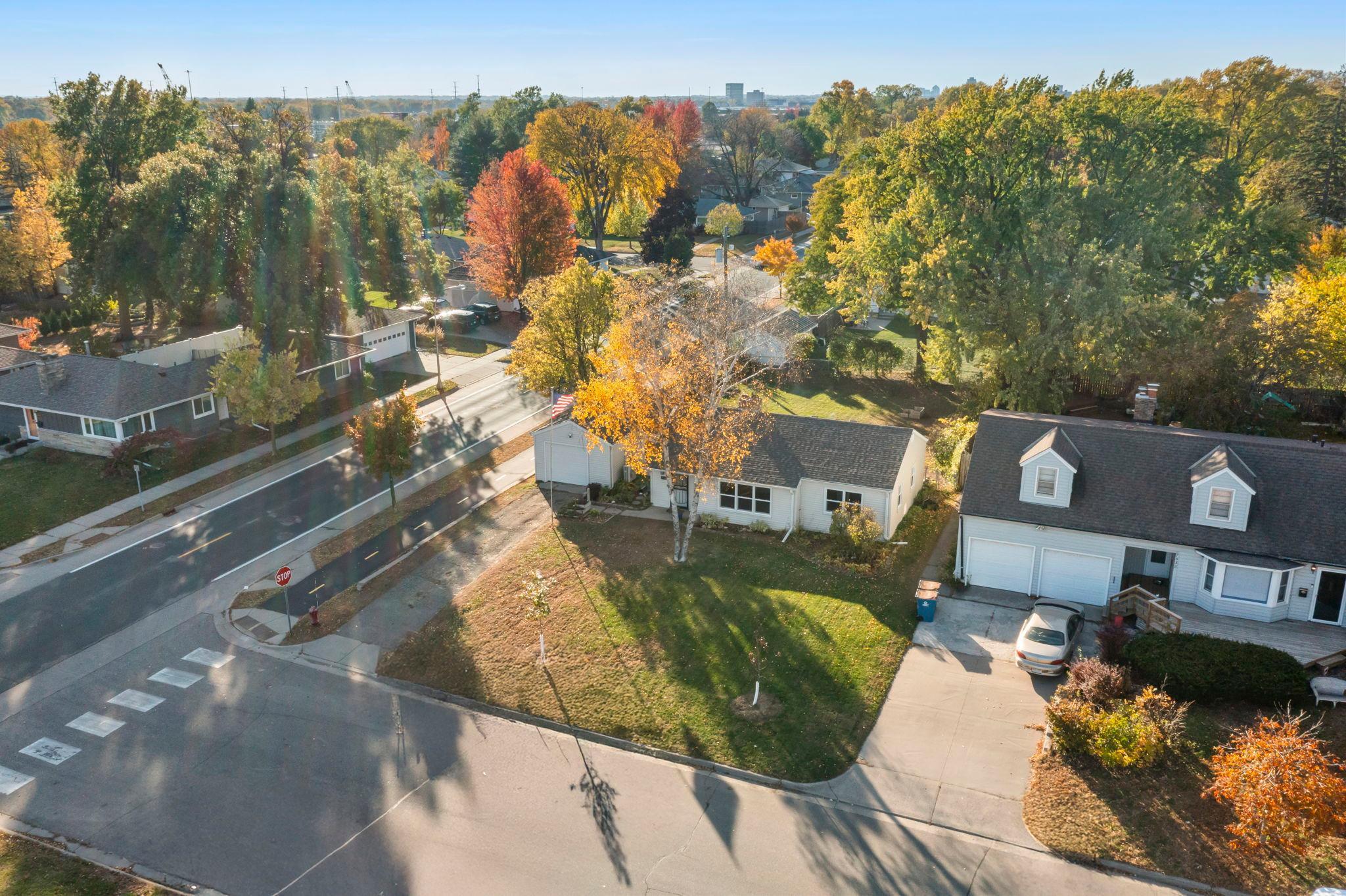 7544 Columbus Avenue