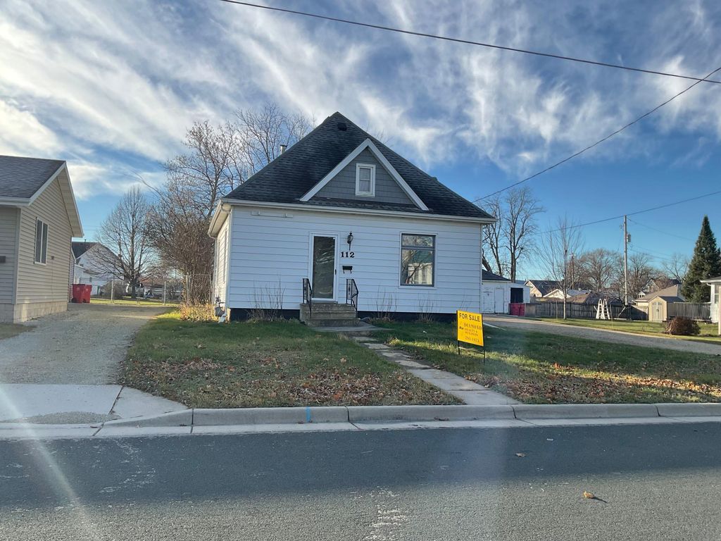 Photo of 112 5th Street NE, Stewartville, MN 55976 (MLS # 6818490)