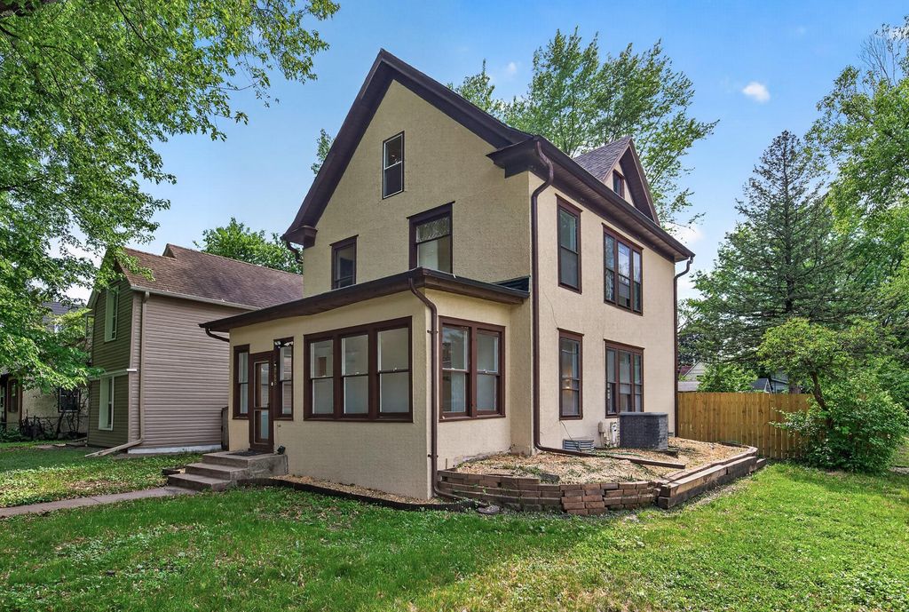 Photo of 2900 30th Avenue S, Minneapolis, MN 55406 (MLS # 7032008)