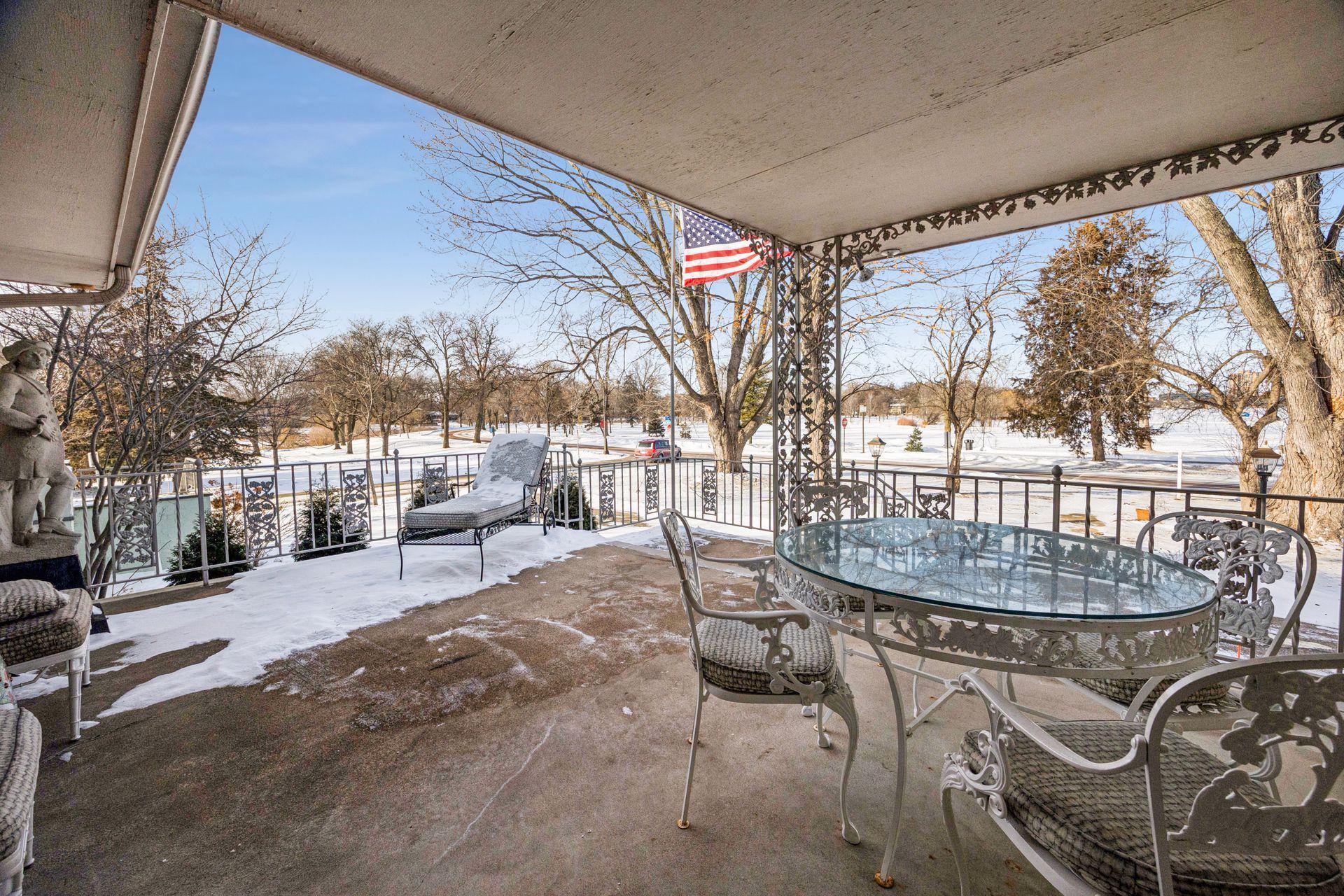 3714 W Bde Maka Ska Parkway