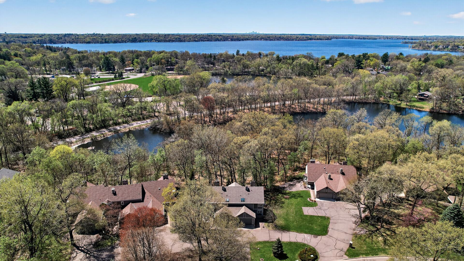 114 Wildwood Bay Drive